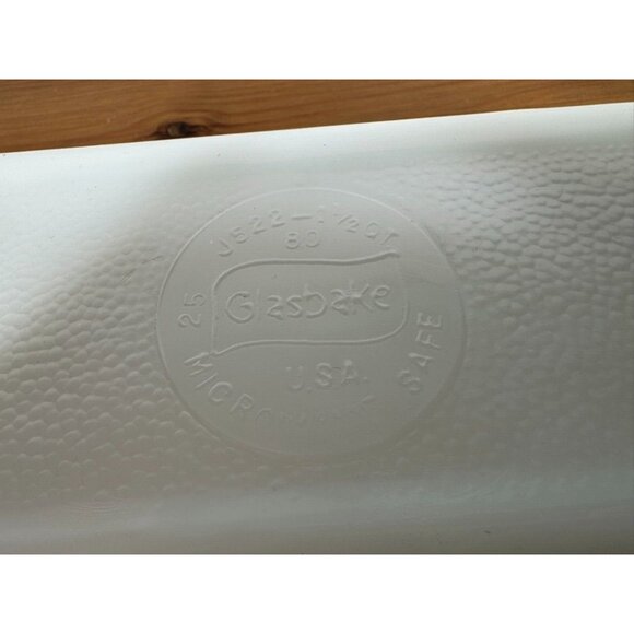 Milk glass loaf pan; Vintage Glasbake J522 Made in USA 1.5 qt 1 1/2 quart - Picture 4 of 7